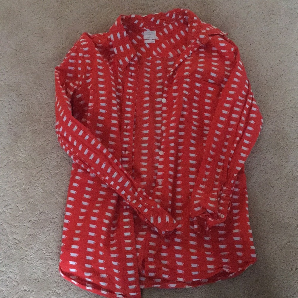 Gap size large coffee cup shirt